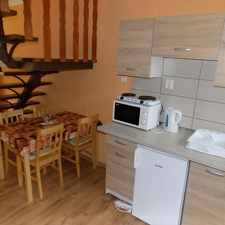 Narcisz Apartman Gyula Extérieur photo