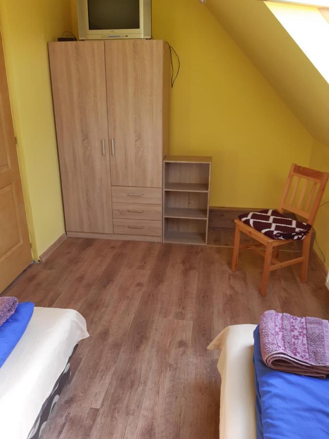 Narcisz Apartman Gyula Extérieur photo